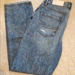 American Eagle Mom Jeans